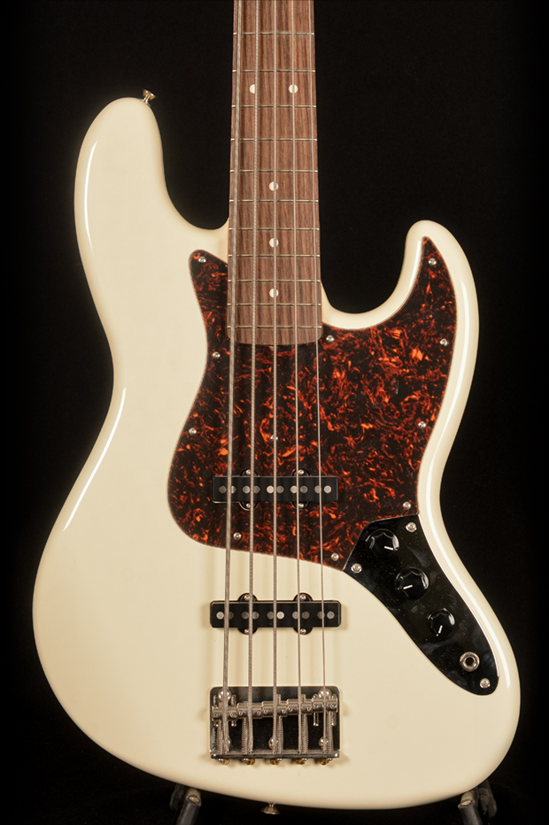 Tokai AJB-70 Jazz Sound 5-String Bass White | Woodstock Guitars