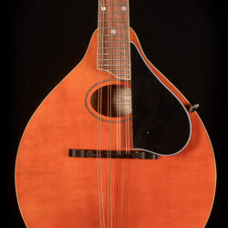 Kentucky KM-272 Mandolin